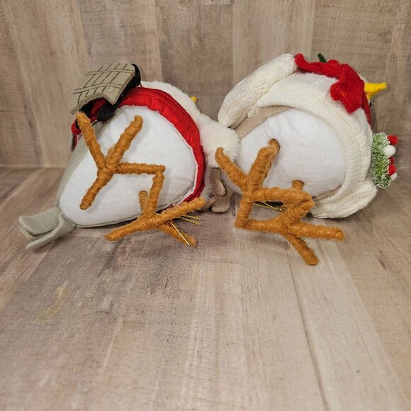 Target Birds 2021 Lyric Nippy Holiday Christmas Snowbirds Wreath Sled - Picture 5 of 5